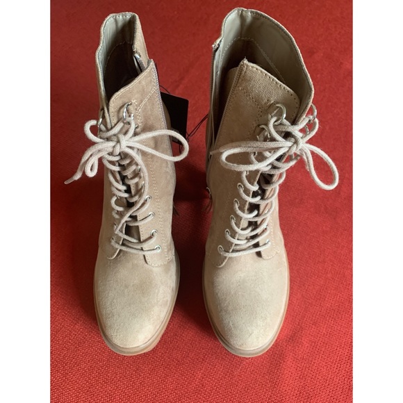 Forever 21 tan high heel lace up booties, 7.5 - Picture 5 of 10